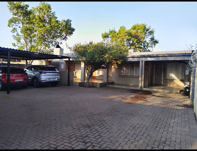 1 BEDROOM APARTMENT TO LET IN WITBANK EXT 8